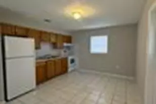 64 1st St, Fort Myers, FL 33907 - Photo 2