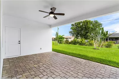 138 SE 5th Pl, Cape Coral, FL 33990 - Photo 26