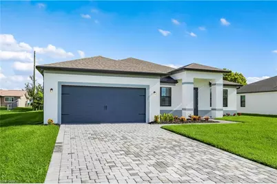 138 SE 5th Pl, Cape Coral, FL 33990 - Photo 2