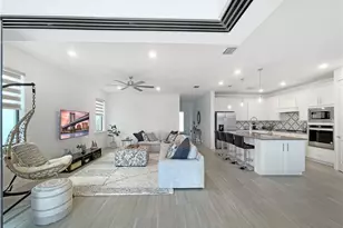 2057 Yellowfin Cir, Naples, FL 34114 - Photo 6