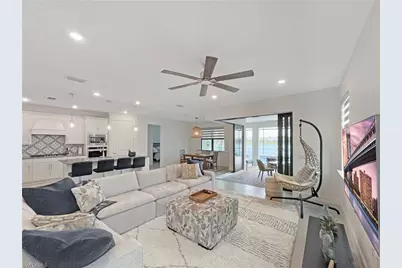 2057 Yellowfin Cir, Naples, FL 34114 - Photo 10