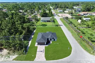 2519 16th St W, Lehigh Acres, FL 33971 - Photo 4