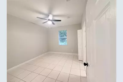3813 19th St SW, Lehigh Acres, FL 33976 - Photo 10
