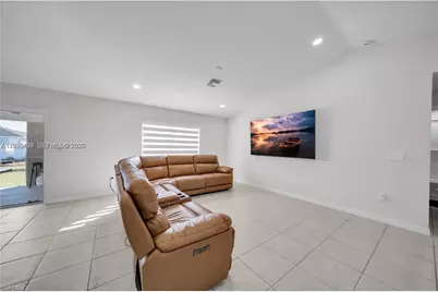 1105 NW 24th Pl, Cape Coral, FL 33993 - Photo 4