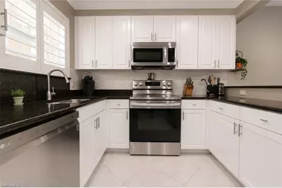 2080 W 1st St #304, Fort Myers, FL 33901 - Photo 6