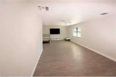 10600 McGregor Blvd, Fort Myers, FL 33919 - Photo 18