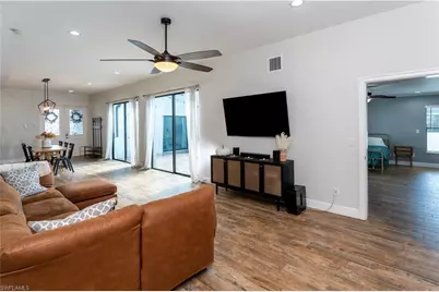 10600 McGregor Blvd, Fort Myers, FL 33919 - Photo 10