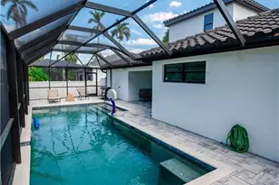 10600 McGregor Blvd, Fort Myers, FL 33919 - Photo 4