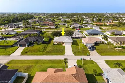 1616 NW 29th St, Cape Coral, FL 33993 - Photo 4