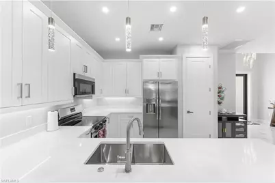165 Patio St, Lehigh Acres, FL 33974 - Photo 8