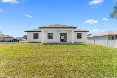 165 Patio St, Lehigh Acres, FL 33974 - Photo 20
