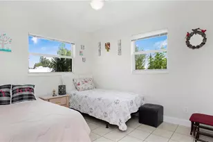 515 York Rd, Lehigh Acres, FL 33936 - Photo 8