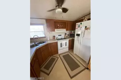 11000 Ballweg Ln, Fort Myers, FL 33908 - Photo 8