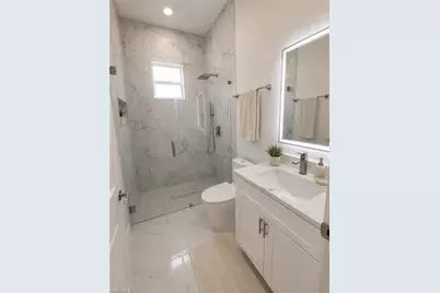 2702 30th St SW, Lehigh Acres, FL 33976 - Photo 10