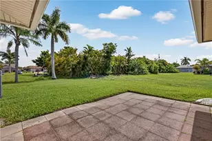 245 SW 46th St, Cape Coral, FL 33914 - Photo 18