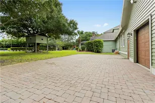 15010 Orange River Rd, Fort Myers, FL 33905 - Photo 16