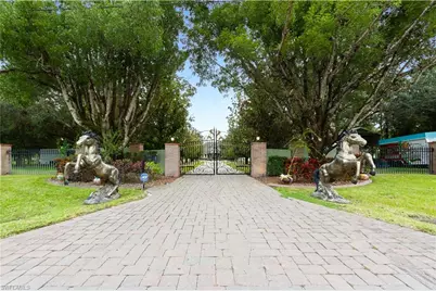 15010 Orange River Rd, Fort Myers, FL 33905 - Photo 2