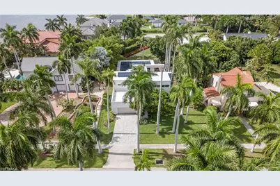 1215 Caloosa Dr, Fort Myers, FL 33901 - Photo 30