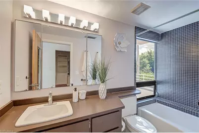 1215 Caloosa Dr, Fort Myers, FL 33901 - Photo 28