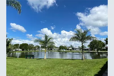 33 Poinsettia Dr, Fort Myers, FL 33905 - Photo 12
