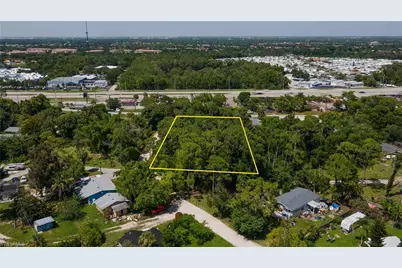 20190 Trailside Dr, Estero, FL 33928 - Photo 14