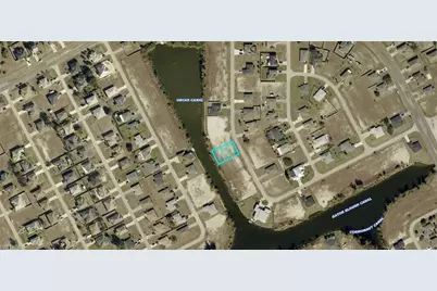 4226 NE 17th Ave, Cape Coral, FL 33909 - Photo 2