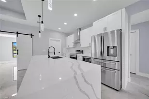 4028 26th St SW, Lehigh Acres, FL 33976 - Photo 10