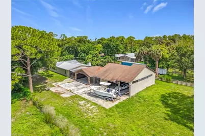19330 Meredith Rd, North Fort Myers, FL 33917 - Photo 2