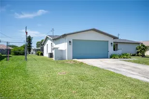 2122 SE 6th Terrace, Cape Coral, FL 33990 - Photo 2