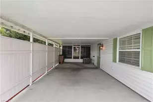 11 Desert Candle Cir, Lehigh Acres, FL 33936 - Photo 4