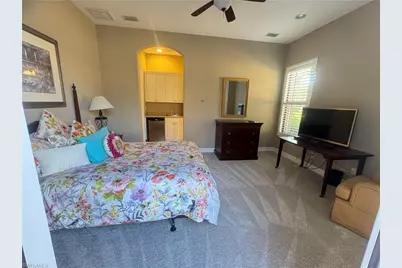 11848 Rosalinda Ct, Fort Myers, FL 33912 - Photo 4