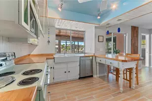3332 SE 19th Ave, Cape Coral, FL 33904 - Photo 8