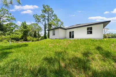 3203 66th St W, Lehigh Acres, FL 33971 - Photo 18