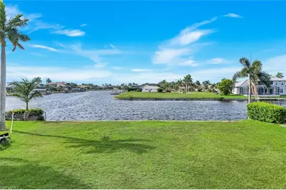 2834 SW 30th St, Cape Coral, FL 33914 - Photo 6