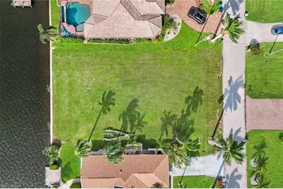 2834 SW 30th St, Cape Coral, FL 33914 - Photo 14