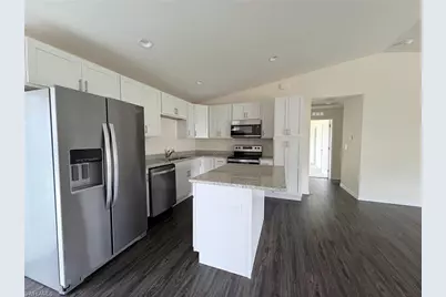 7002 Waldo Cir, Labelle, FL 33935 - Photo 2