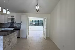 1905 NE 6th St, Cape Coral, FL 33909 - Photo 4