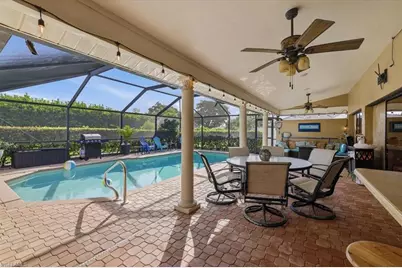 1231 Westfield Dr, Fort Myers, FL 33919 - Photo 4