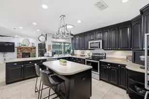 1231 Westfield Dr, Fort Myers, FL 33919 - Photo 2