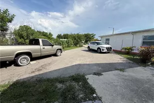 35 Andora St, Lehigh Acres, FL 33936 - Photo 2