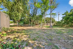 1576 Beechwood Trail, Fort Myers, FL 33919 - Photo 34