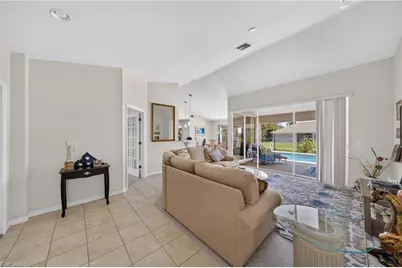 2613 SW 27th St, Cape Coral, FL 33914 - Photo 4