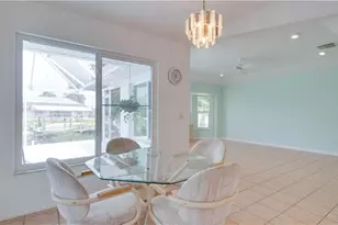3902 SE 13th Ave, Cape Coral, FL 33904 - Photo 12