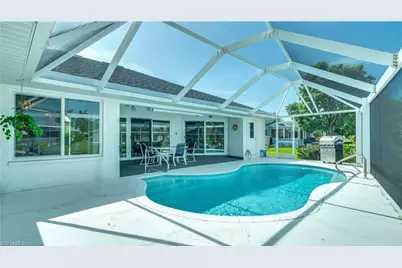 3902 SE 13th Ave, Cape Coral, FL 33904 - Photo 2