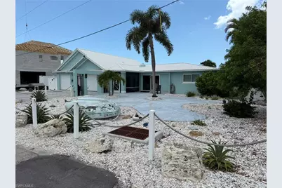 243 Estrellita Dr, Fort Myers Beach, FL 33931 - Photo 2