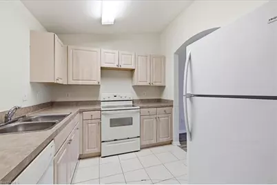 912 SE 6th Ct, Cape Coral, FL 33990 - Photo 28