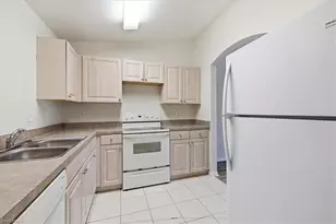 912 SE 6th Ct, Cape Coral, FL 33990 - Photo 28