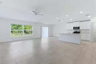 3911 Treasure Oak Wy, Fort Myers, FL 33905 - Photo 2