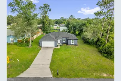 1090 Parnell Ct, Deltona, FL 32738 - Photo 2