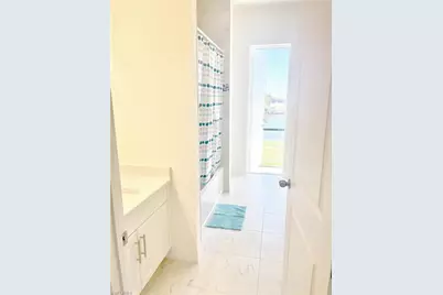 2742 NW 10th St, Cape Coral, FL 33993 - Photo 12